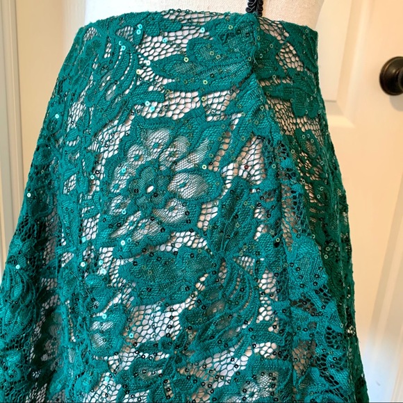 MY MICHELLE Sequin Layered Circle Skirt—SZ. 13 - Picture 2 of 16